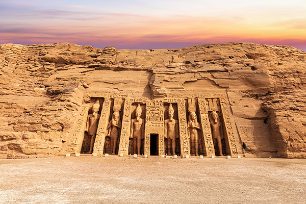 Colossal statues of Ramses II and Nefertari dominate the facade of Nefertari's temple. It is most unusual in ancient Egyptian art for the queen to be depicted in the same size as the pharaoh.