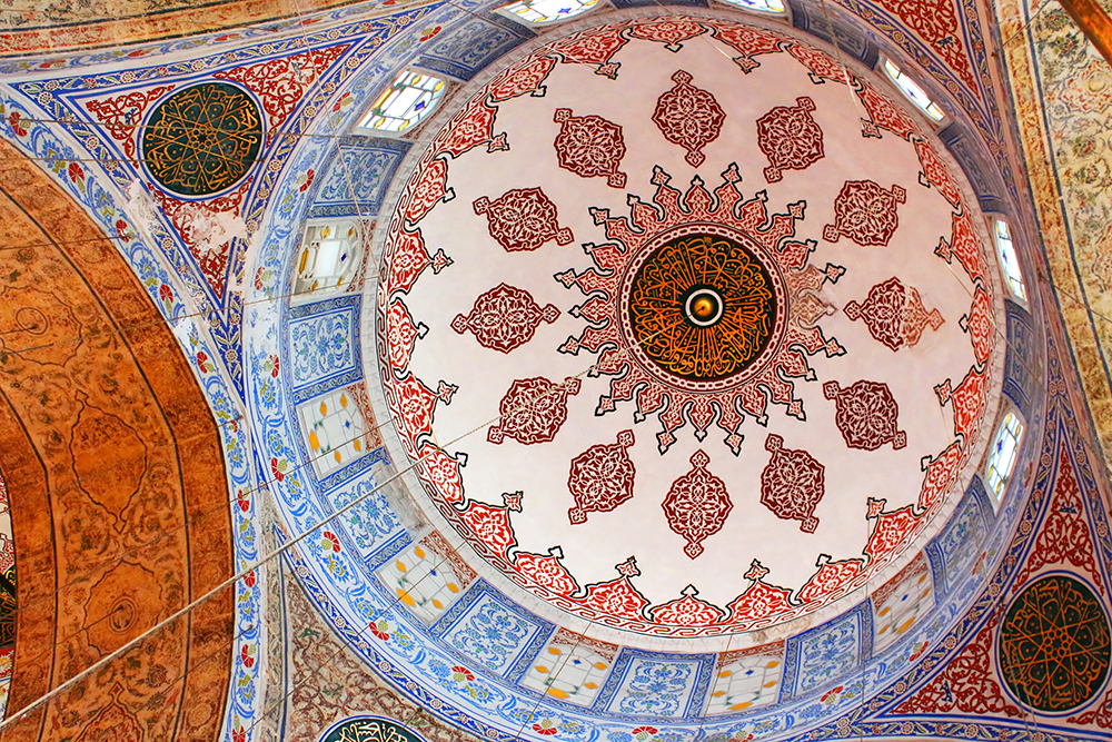Istanbul tours usually feature a visit to the Blue Mosque.
